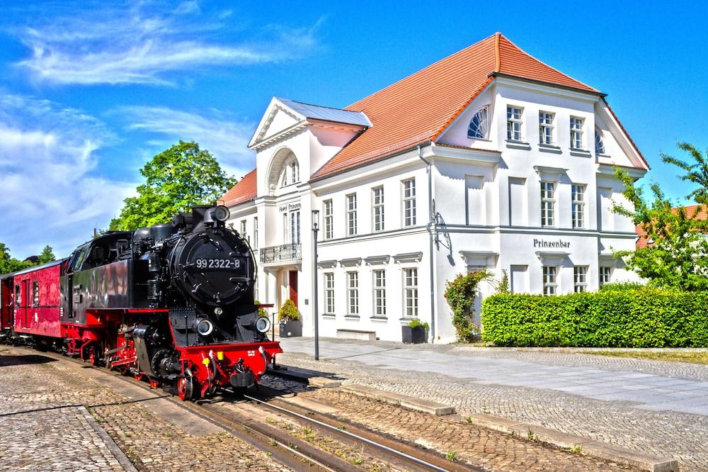 Hotel Prinzenpalais バート・ドーベラン エクステリア 写真