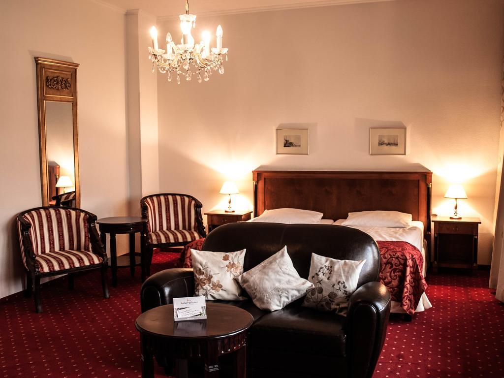 Hotel Prinzenpalais バート・ドーベラン エクステリア 写真