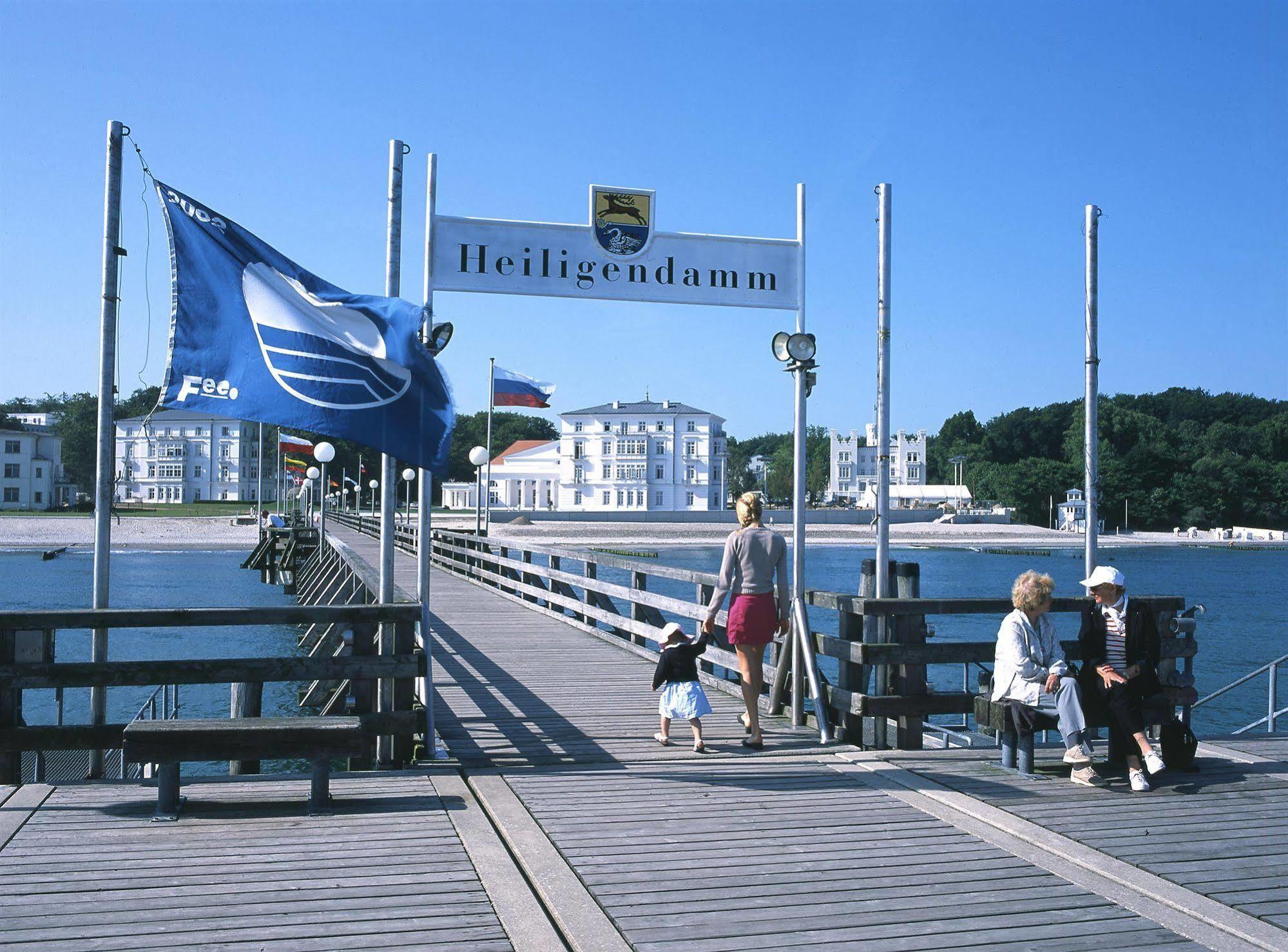 Hotel Prinzenpalais バート・ドーベラン エクステリア 写真